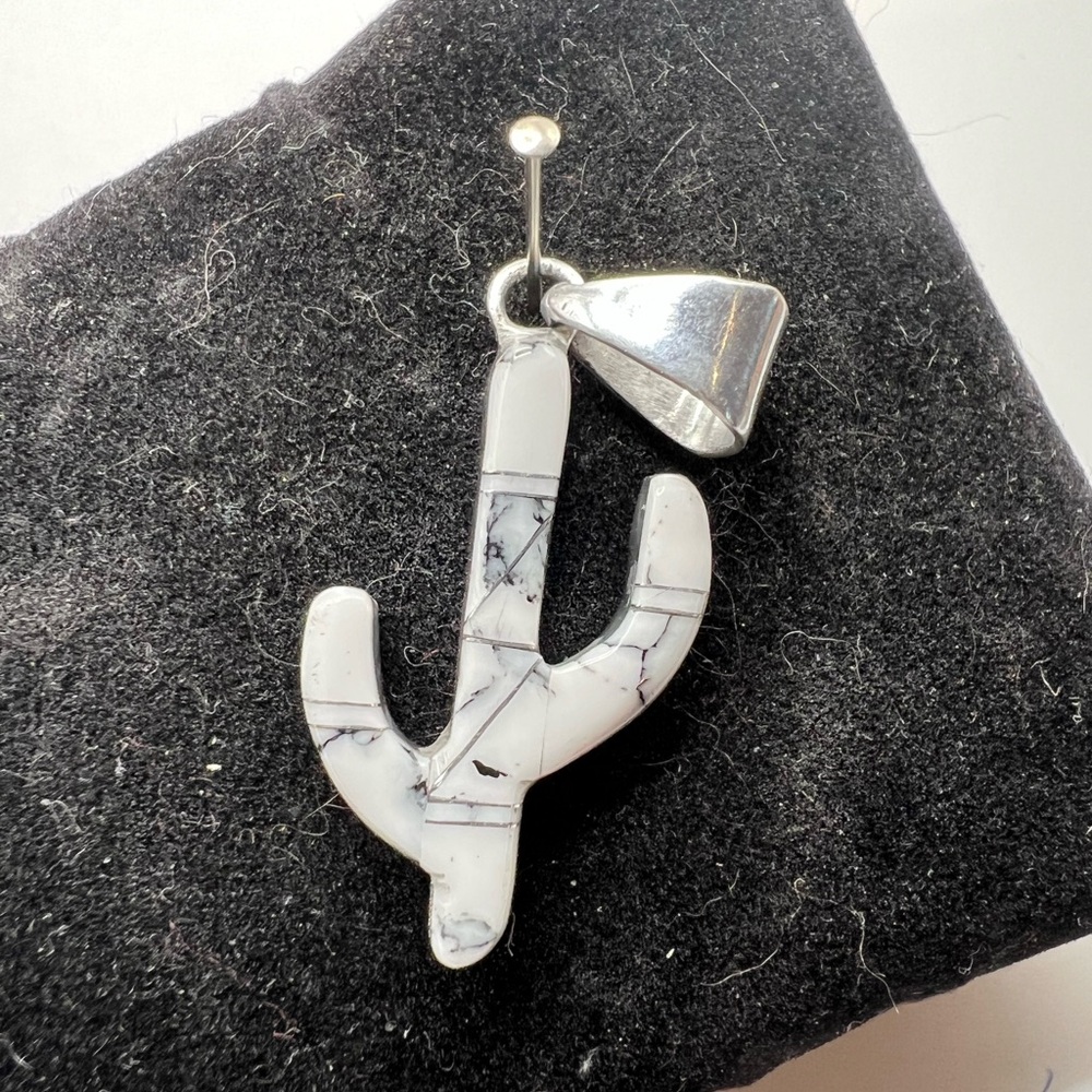 Black and Silver Cactus Pendant - Picture 4 of 4